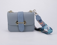 要败小包，我选择果冻小方包