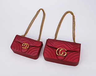 红色果冻小方包 红色果冻小方包